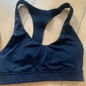 lululemon black racerback sports bra